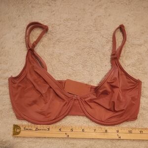 SKIMS 32DD NWOT Sheer Bra